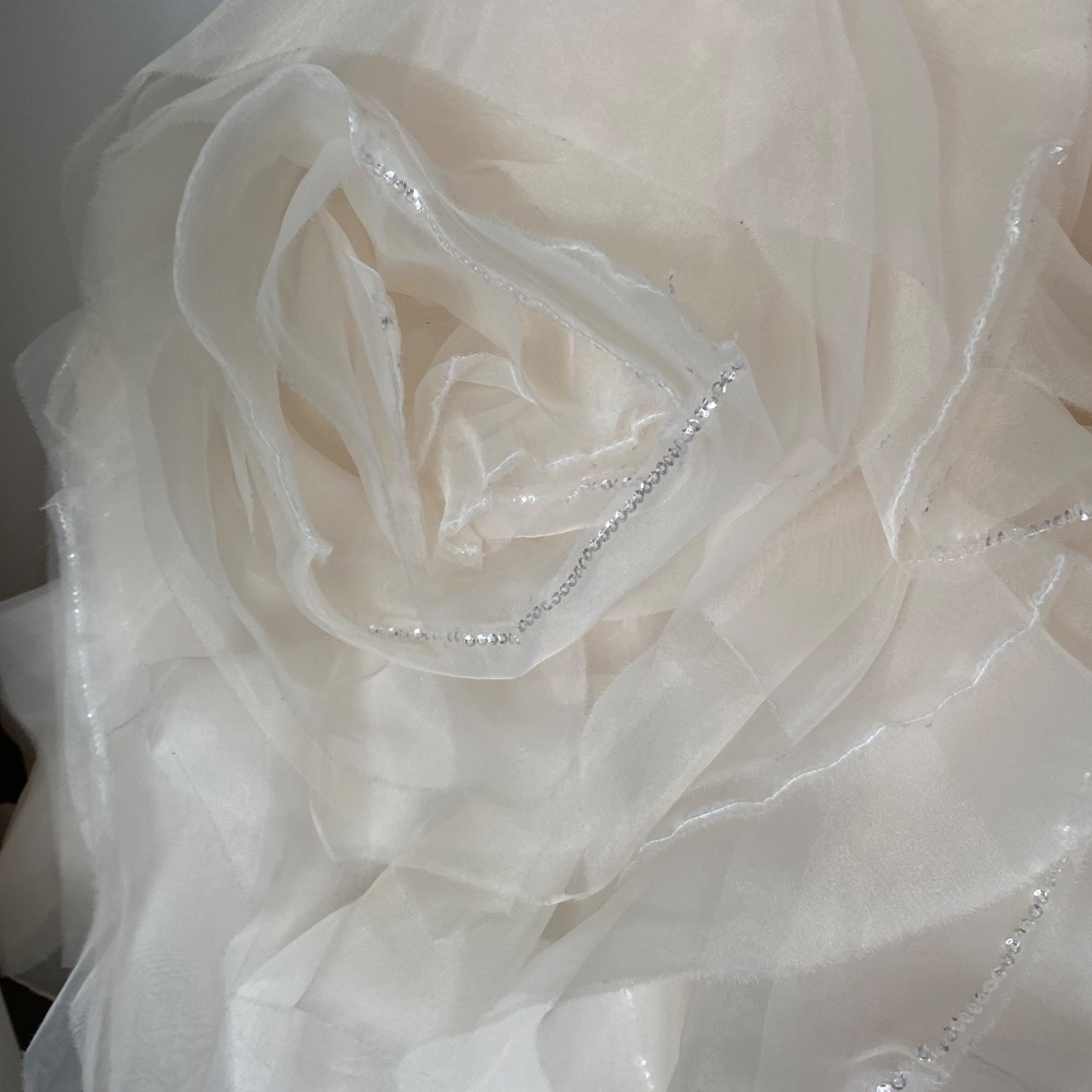 Impression Bridal Dress - Picture 8 of 16